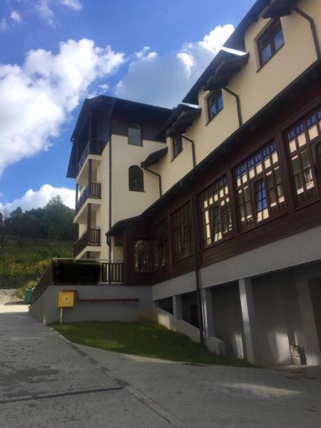 Gold Apartments Your Holiday Home Rodzinny 3 Krynica Zdroj Buitenkant foto